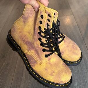 Women’s Dr. Martens Boot